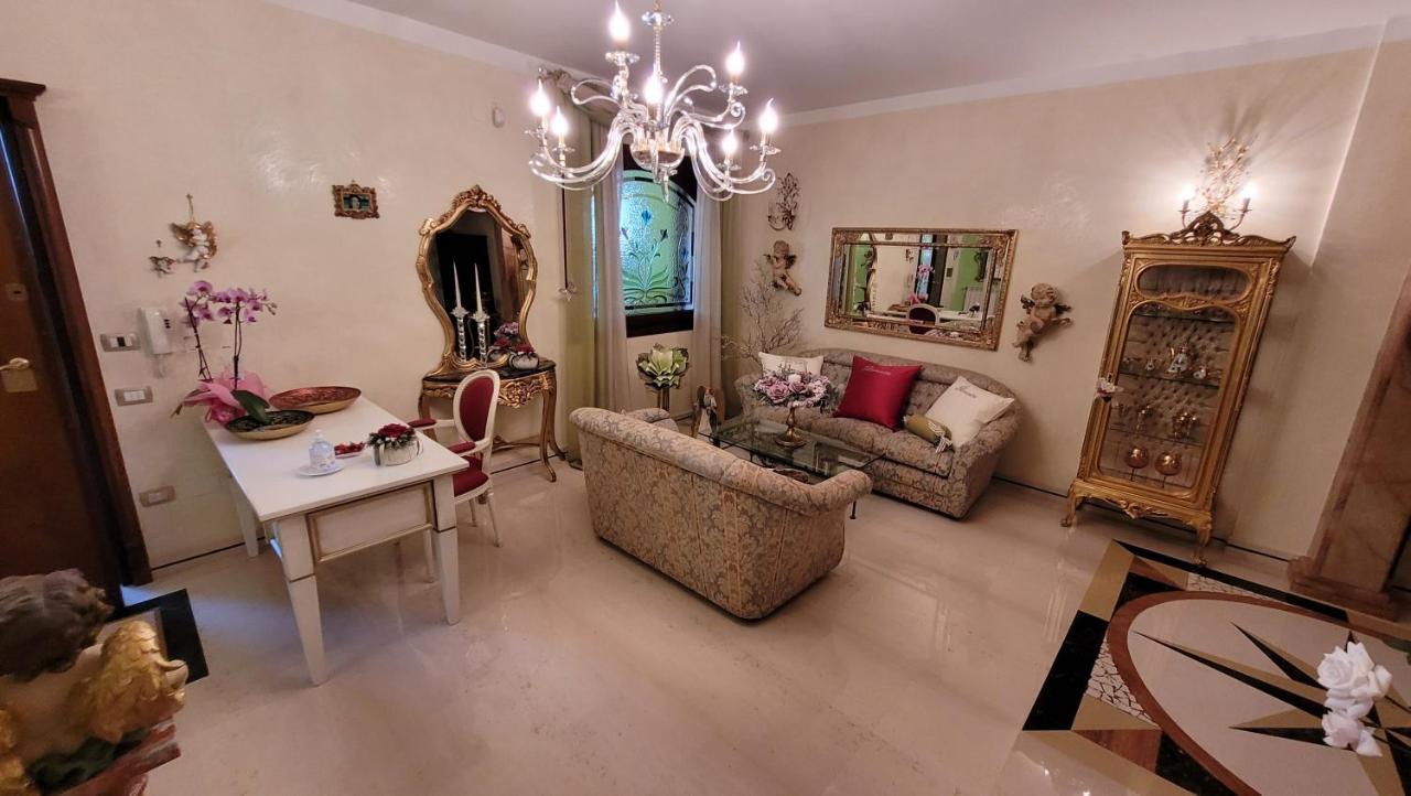 Queen'S Luxurious House Gallipoli Luaran gambar