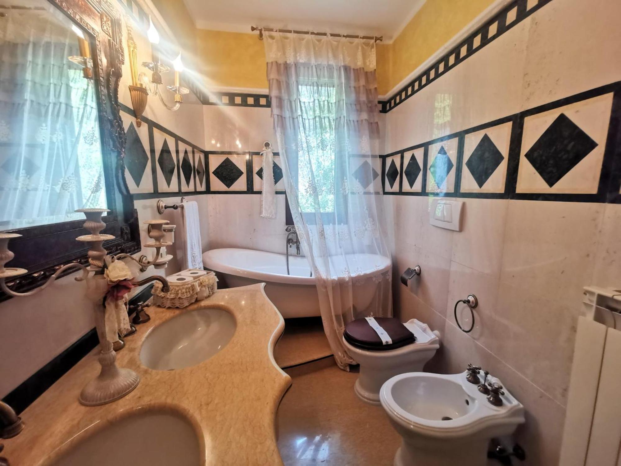 Queen'S Luxurious House Gallipoli Luaran gambar