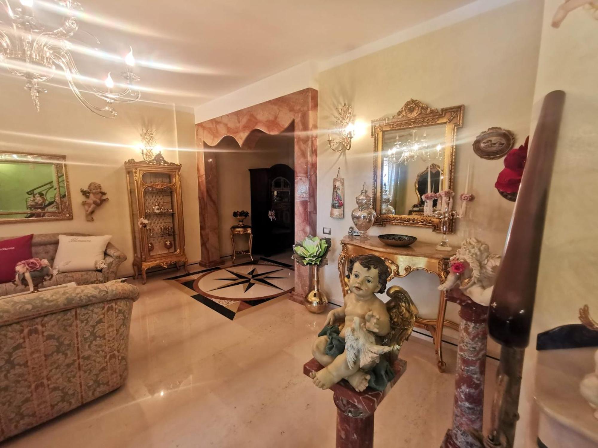 Queen'S Luxurious House Gallipoli Luaran gambar