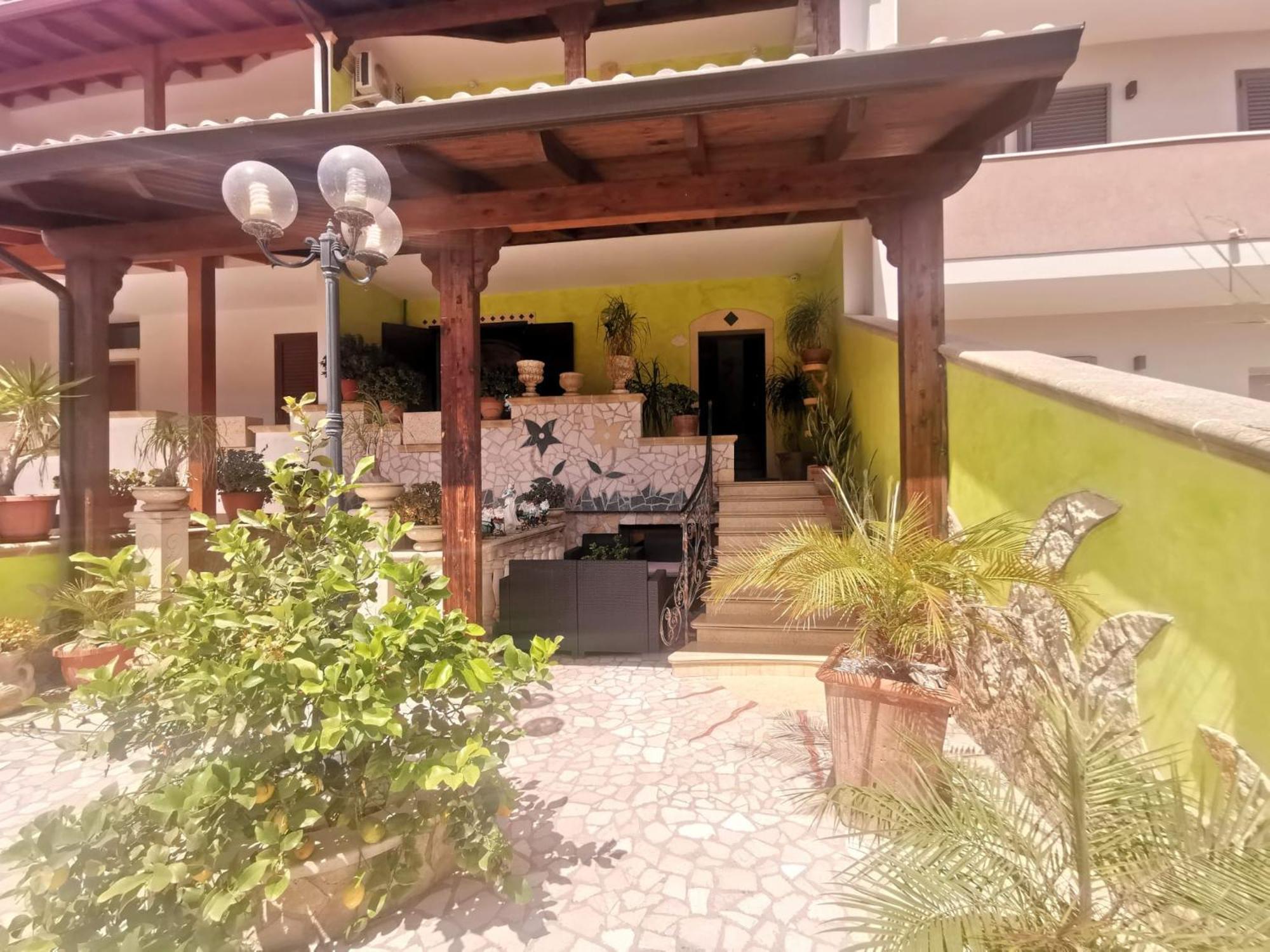 Queen'S Luxurious House Gallipoli Luaran gambar