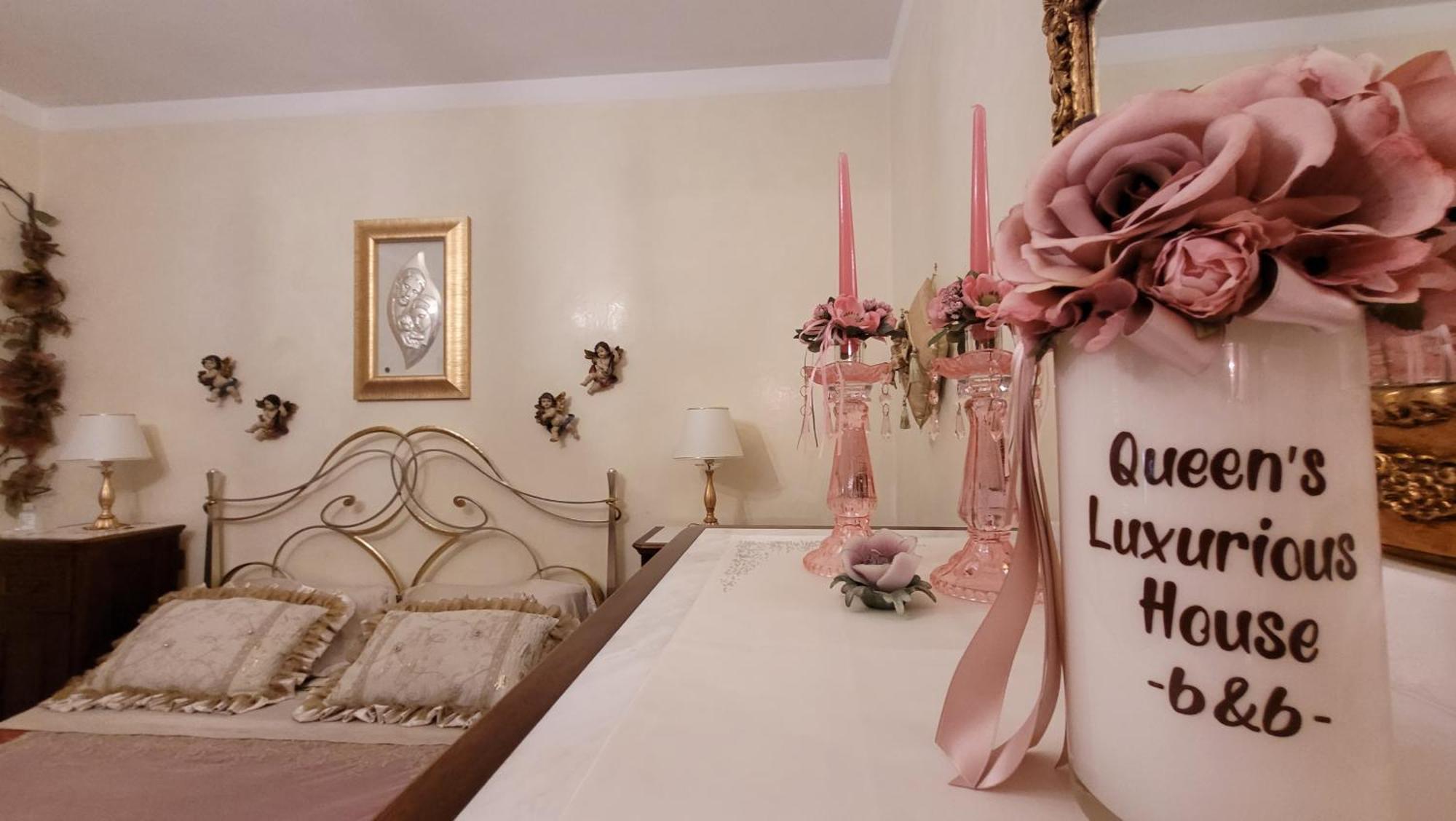 Queen'S Luxurious House Gallipoli Bilik gambar